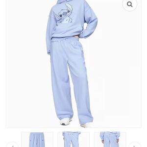 Gap wide legged Disney Stitch Sweatpants NWT